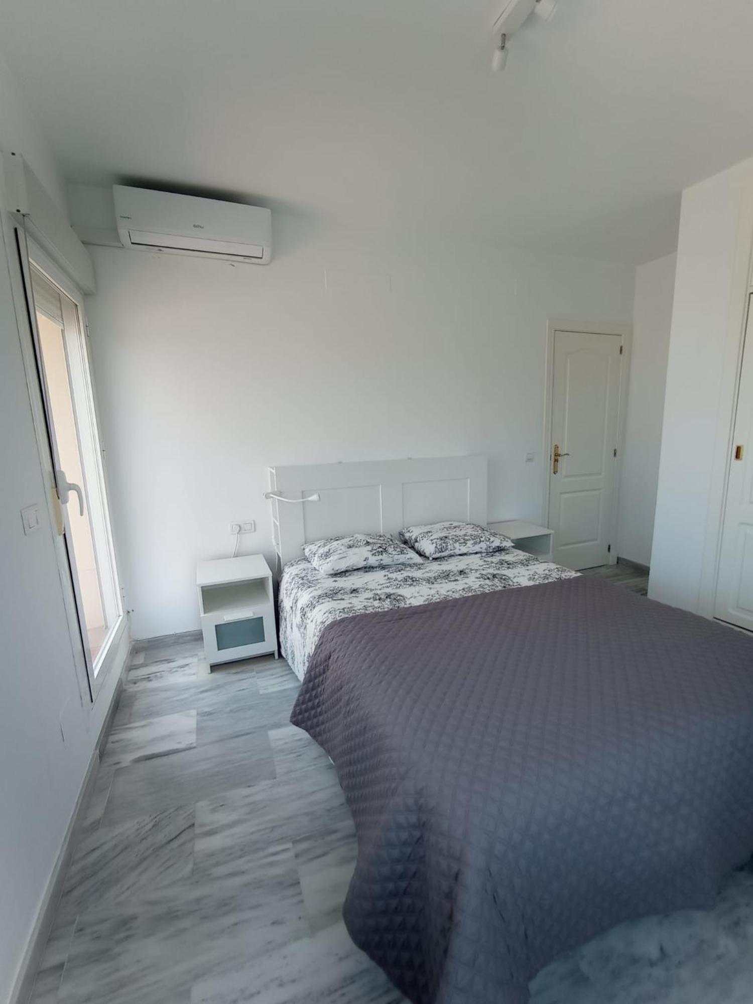 Apartment Atico Premium Puerto Deportivo 3habpa Estepona